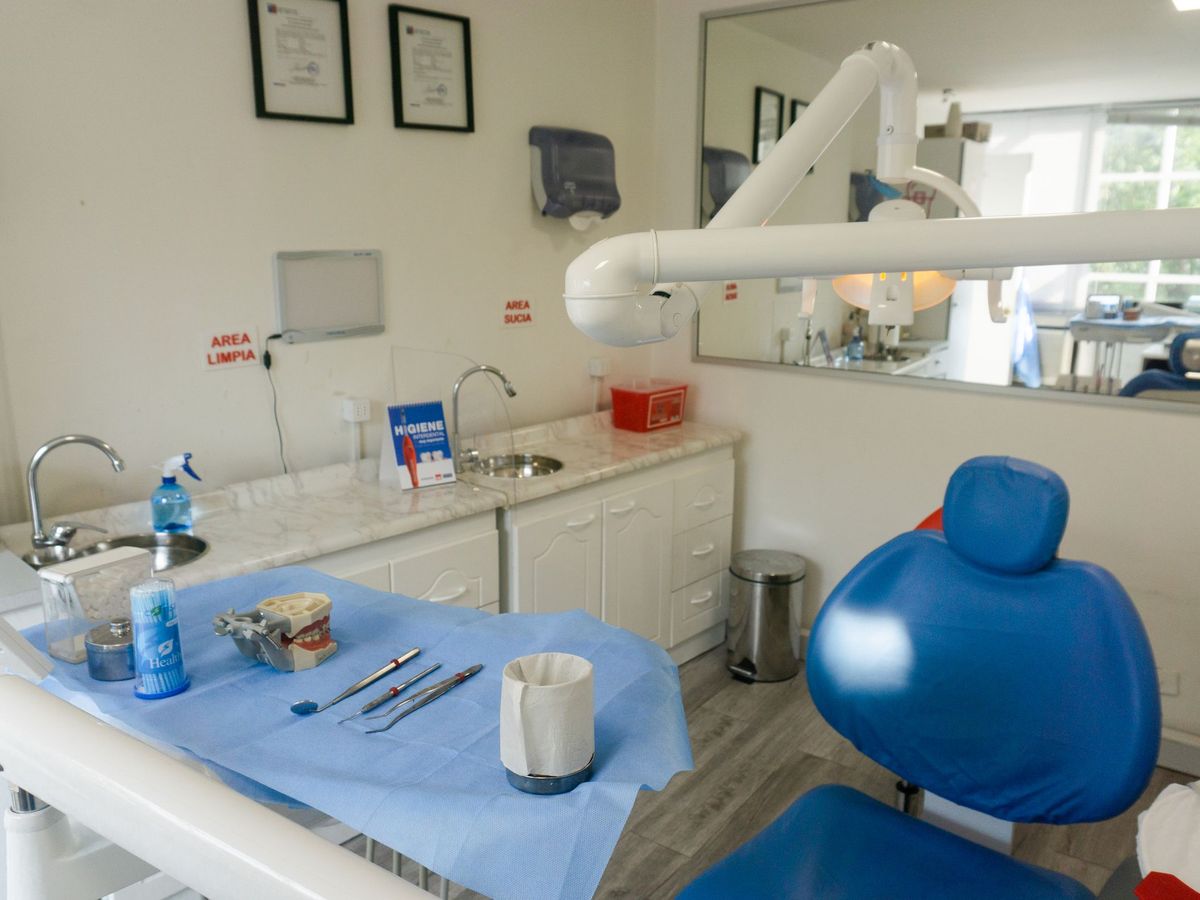 Bright, modern dental treatment room